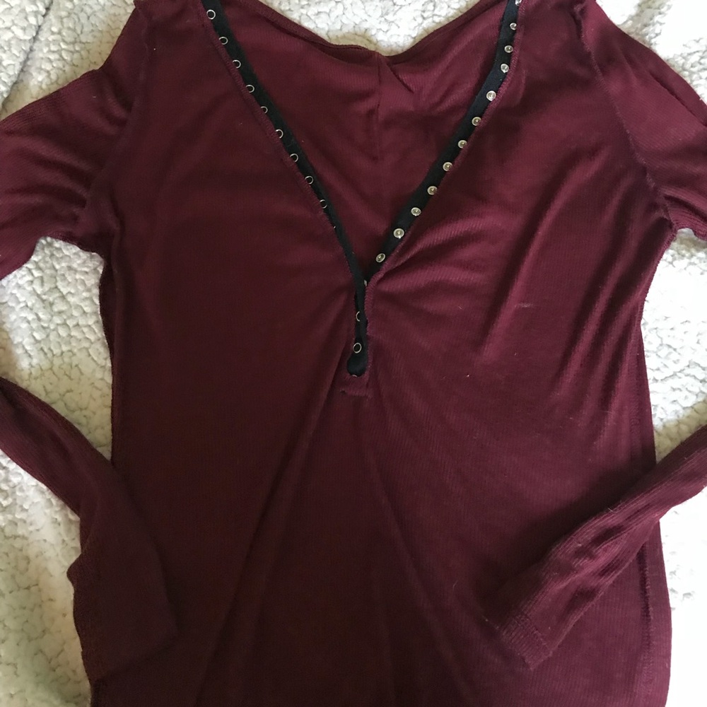 burgundy ribbed v - neck button up long sleeve